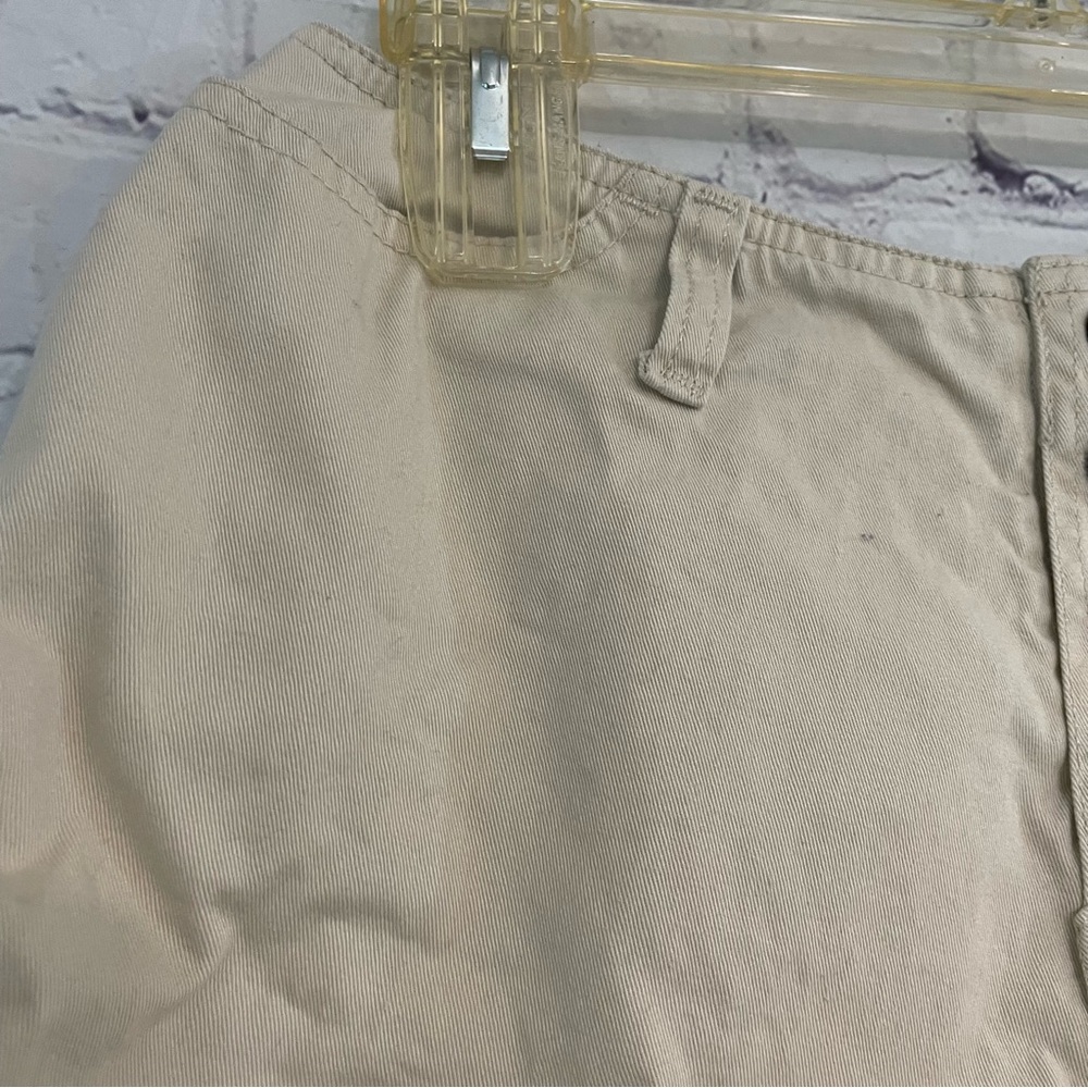 Khaki Shorts Size 5 - Picture 3 of 6
